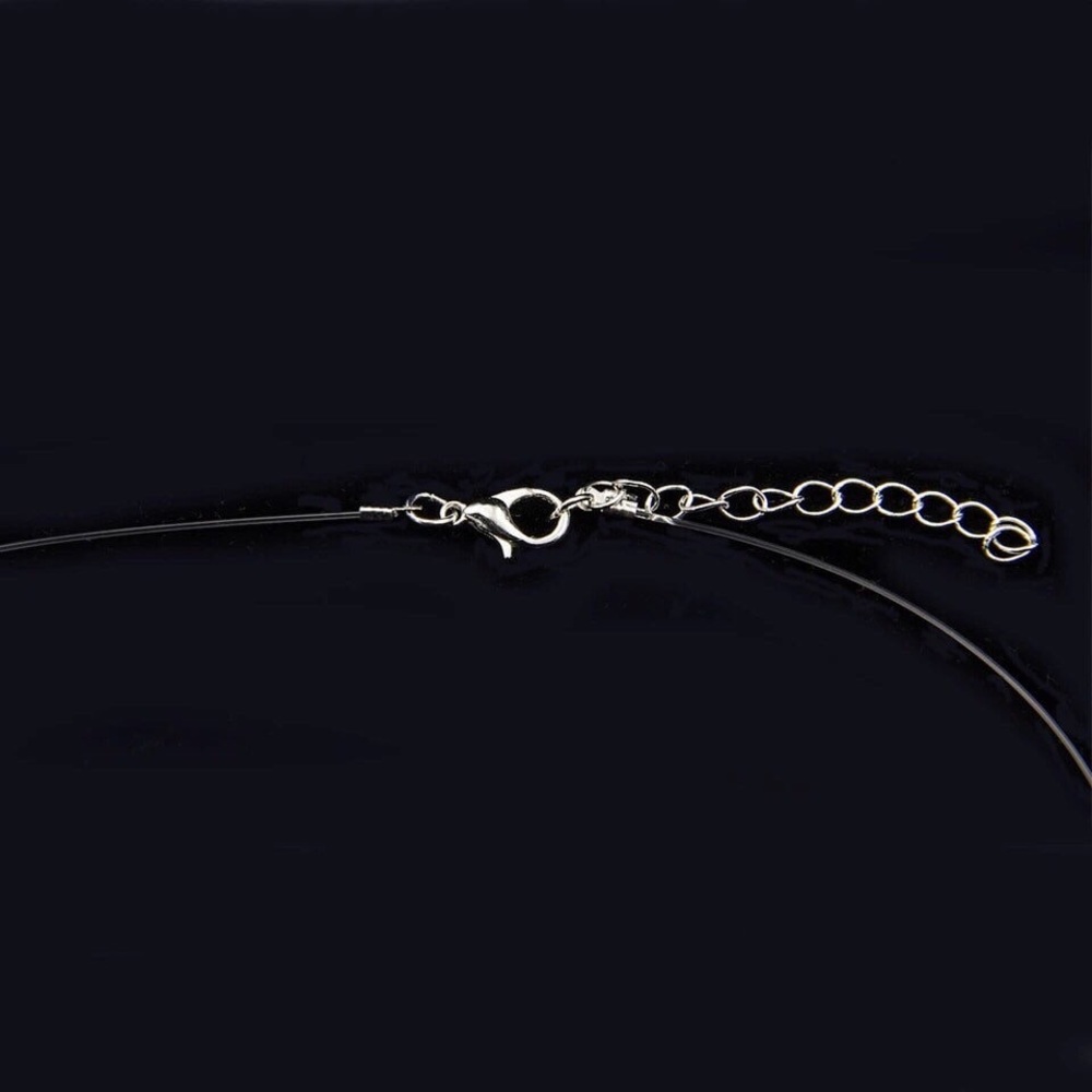 Transparent Invisible Choker Necklace - Picture 7 of 9